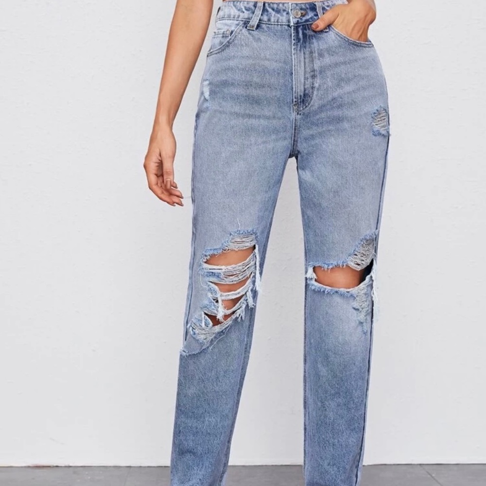 ripped boyfriend jeans!
